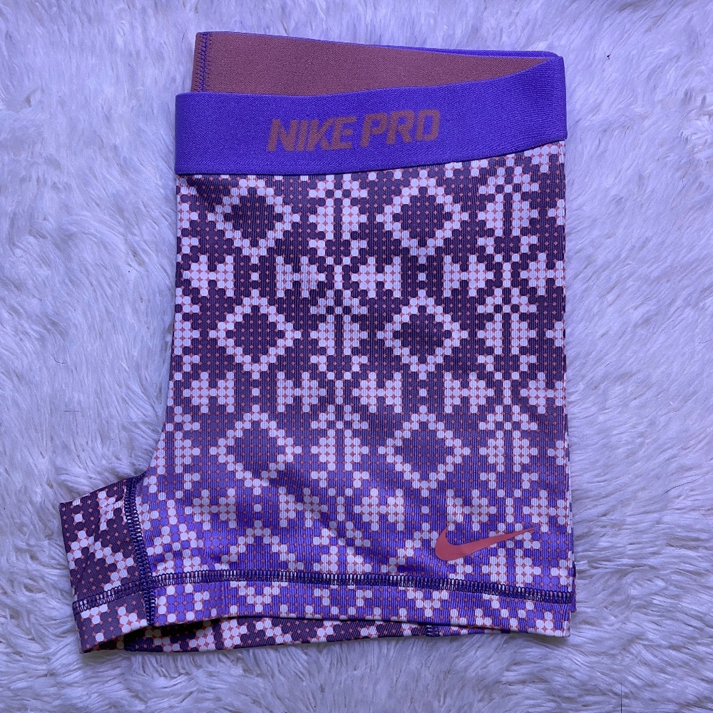 Nike Pro Compression Shorts Aztec Print